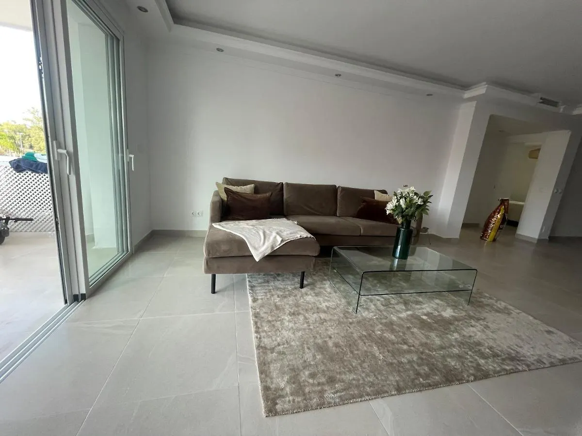 Luxury Apartment Next To Puerto Banus - 마르베야